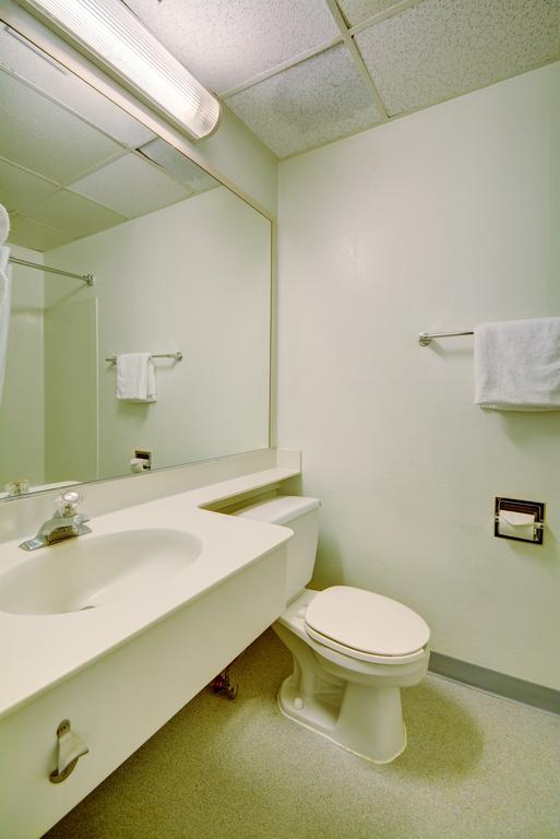 Motel 6-Warwick, Ri - Providence Airport - I-95 Екстериор снимка
